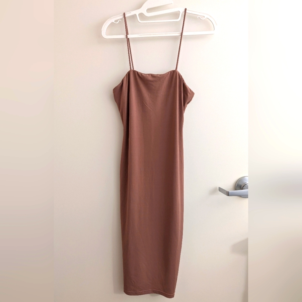Elegant Pink Mauve Spaghetti Strap Slip Dress Midi Length Bodycon